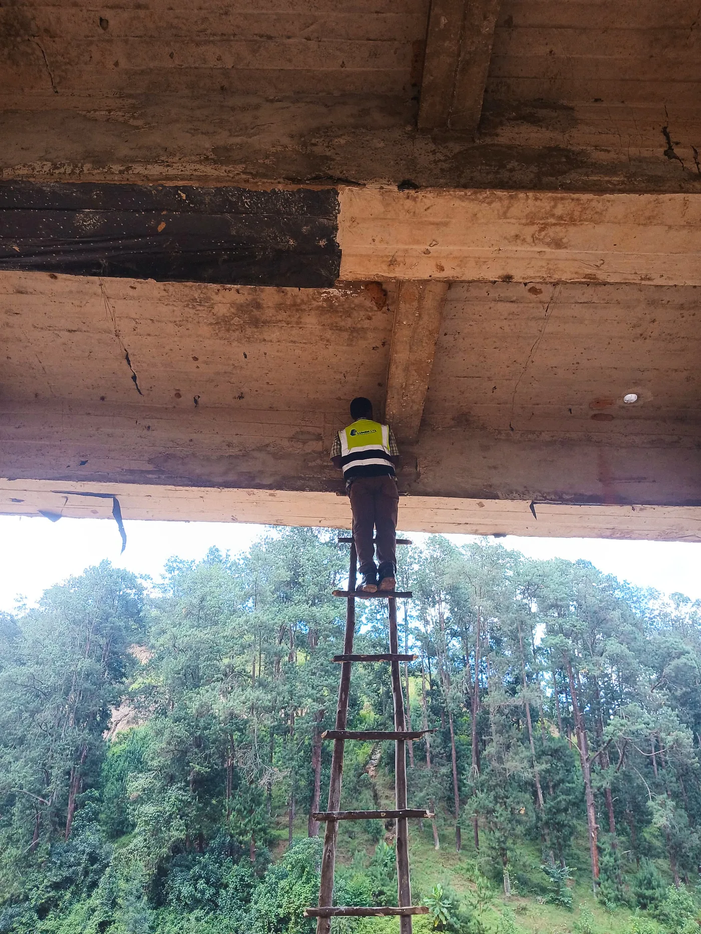 Agatare Bridge site work, image 5