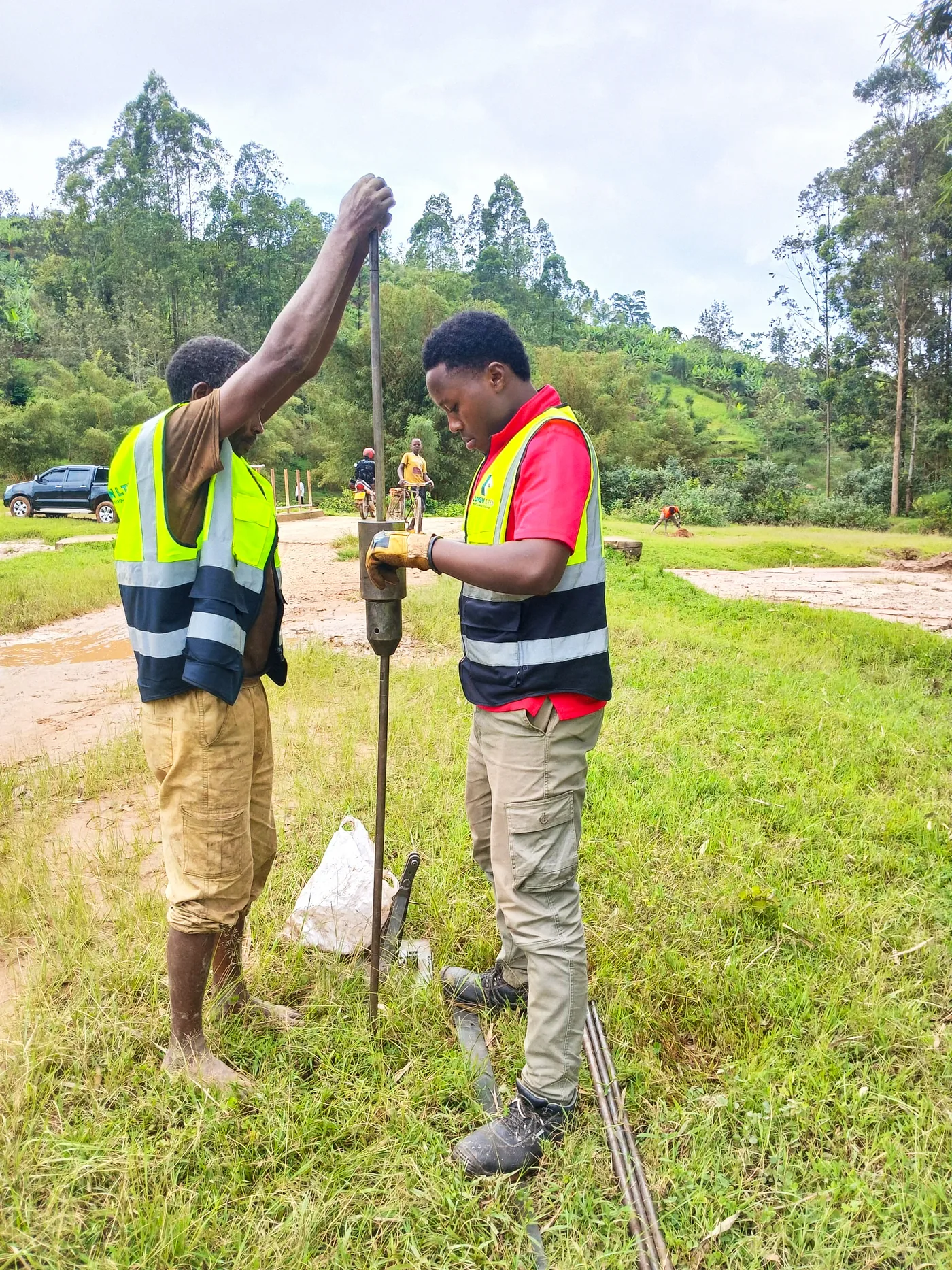 Miguramo Bridge site work, image 3