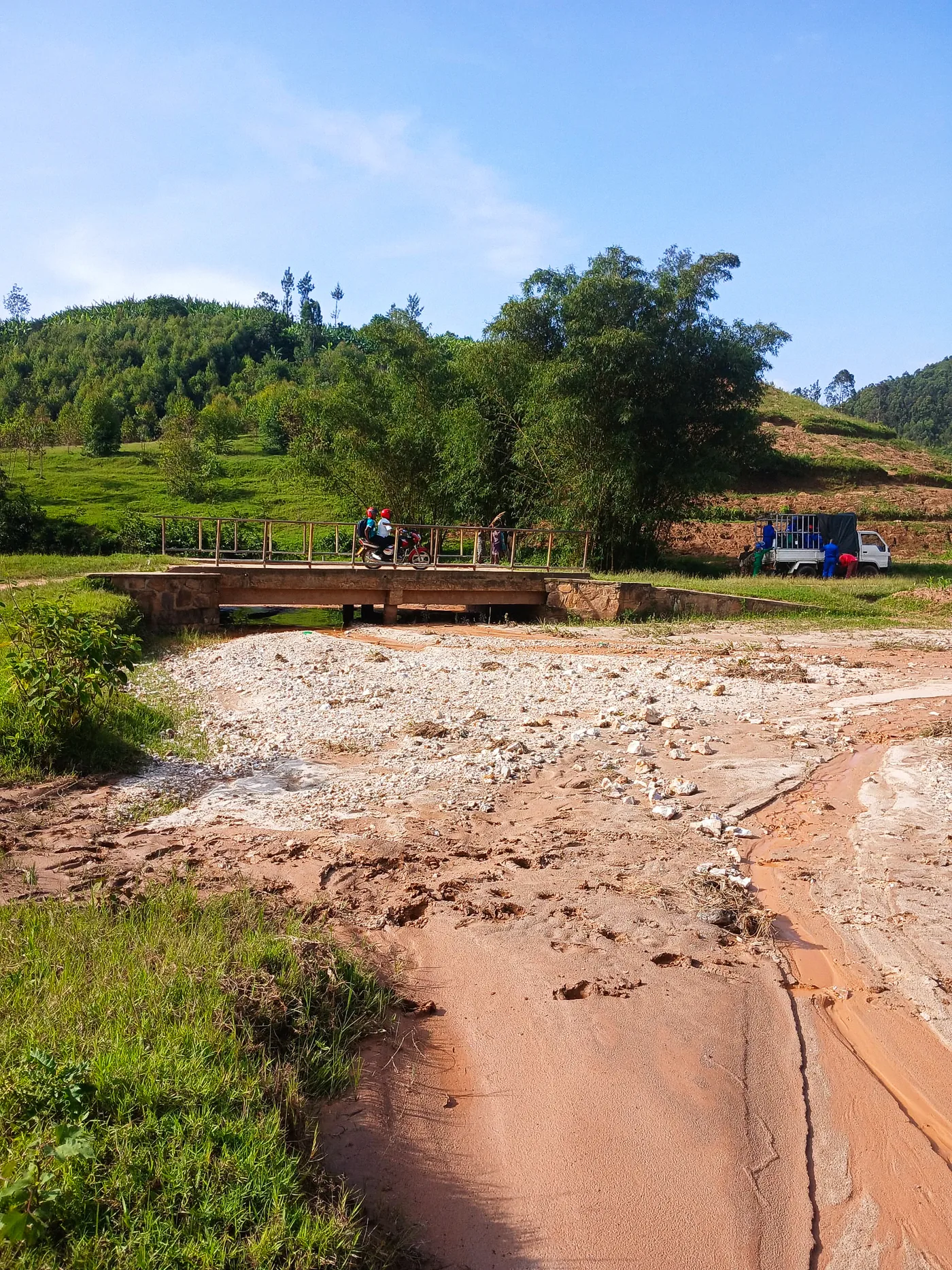 Miguramo Bridge site work, image 8