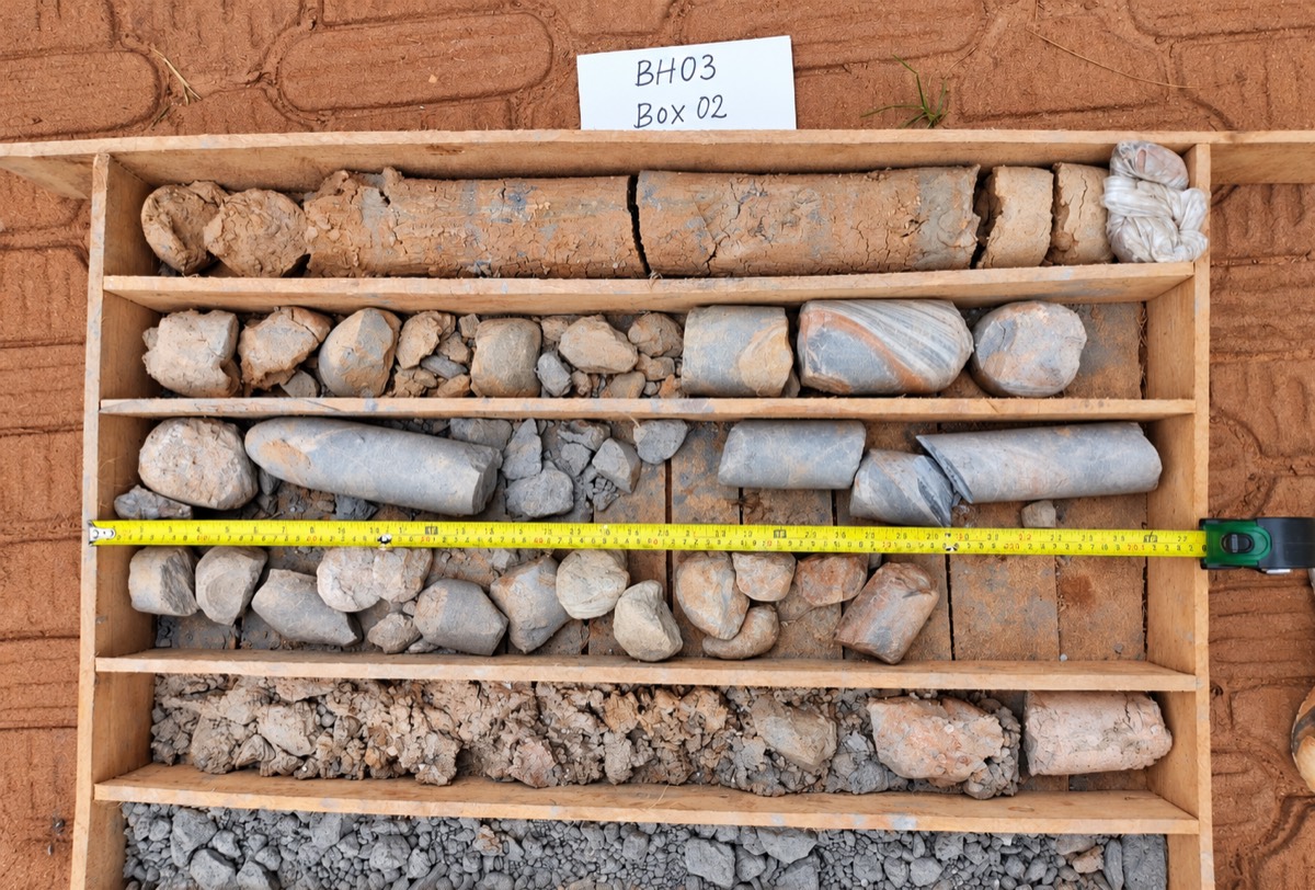Core box, borehole BH03, box 2